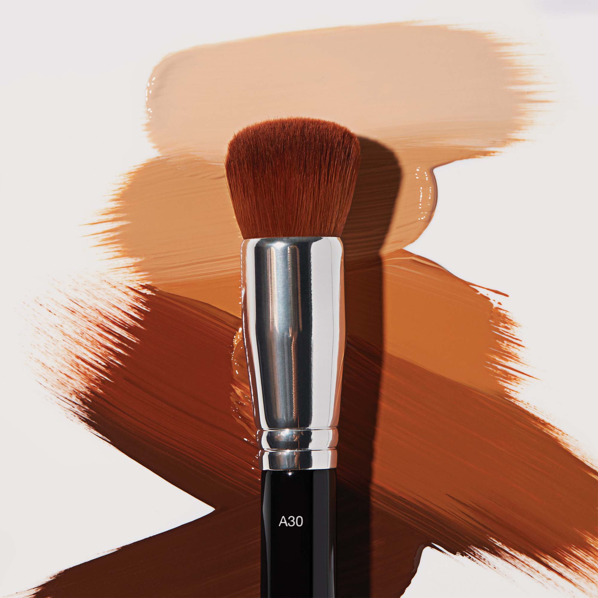 A30 Pro Brush - Domed Kabuki Brush - Image 4