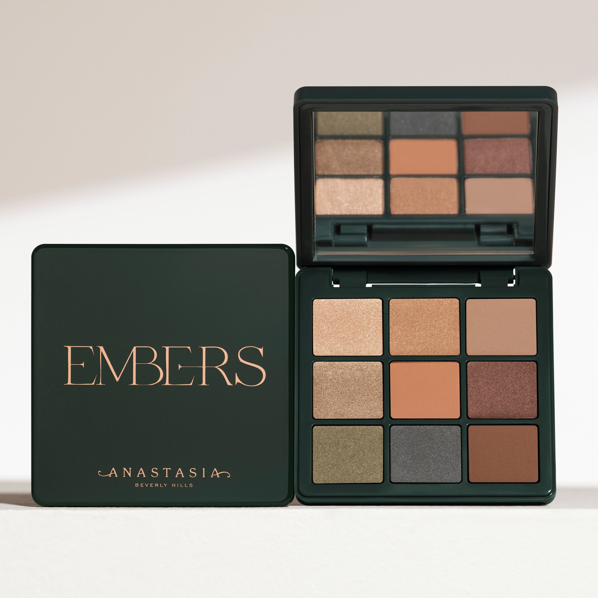 Embers Mini Eyeshadow Palette - Image 7